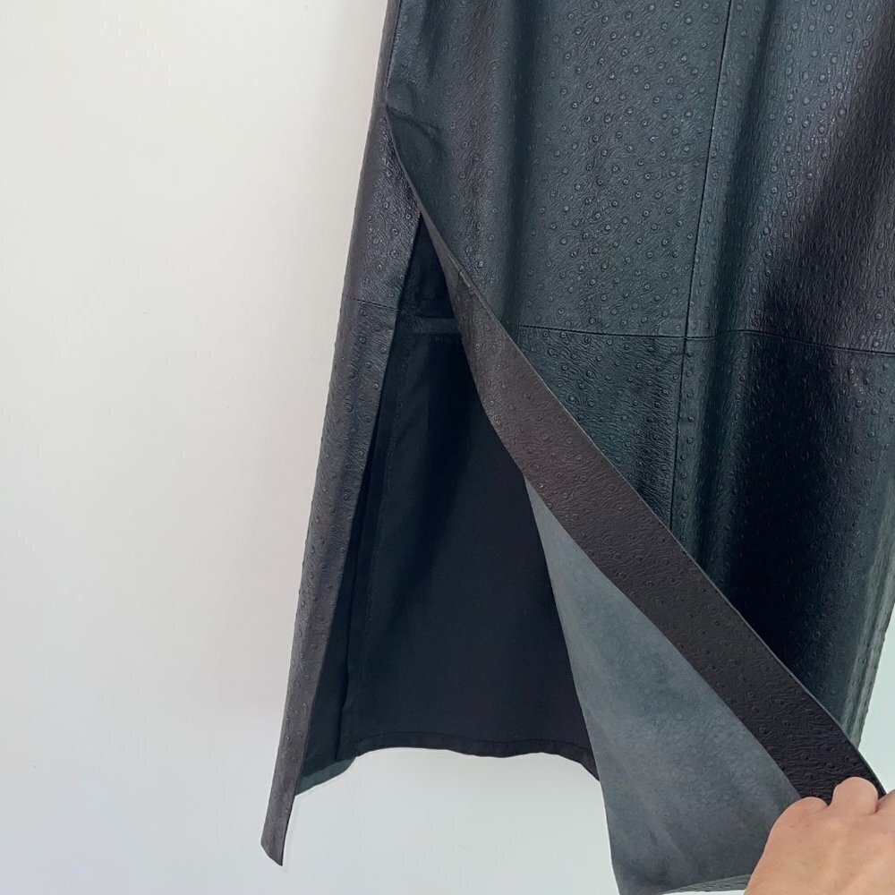 Womens A Line Skirt Size Large Black Vegan Leather Ostrich Embossed Side Slits - Picture 13 of 16